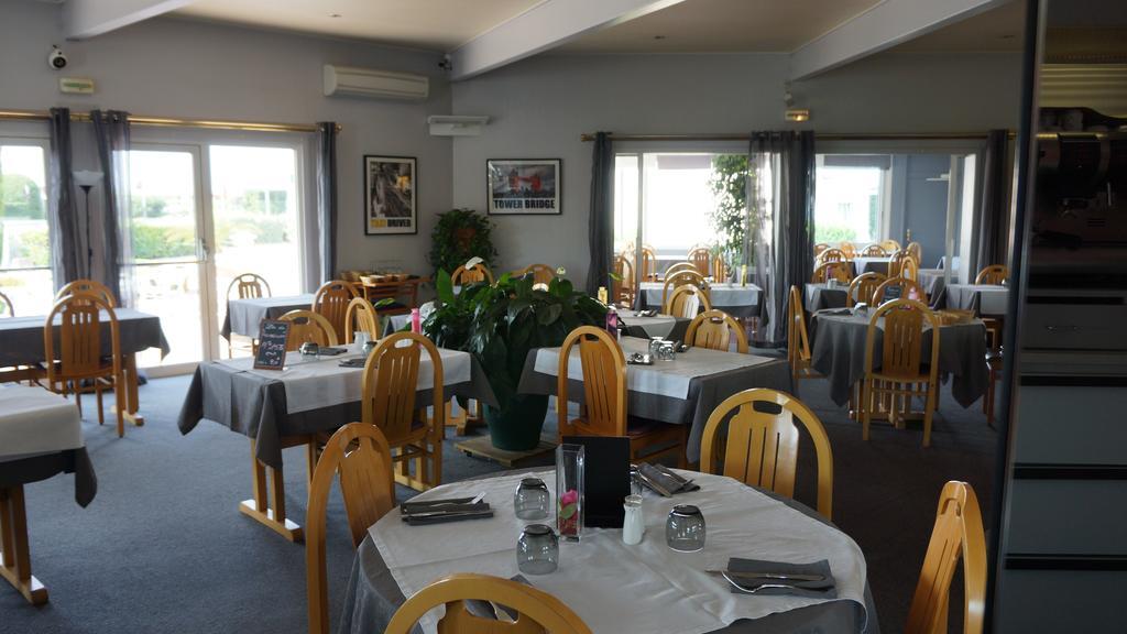 Charme Hotel En Beaujolais Belleville-sur-Saone Bagian luar foto